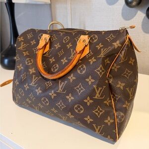 Louis Vuitton Speedy 30